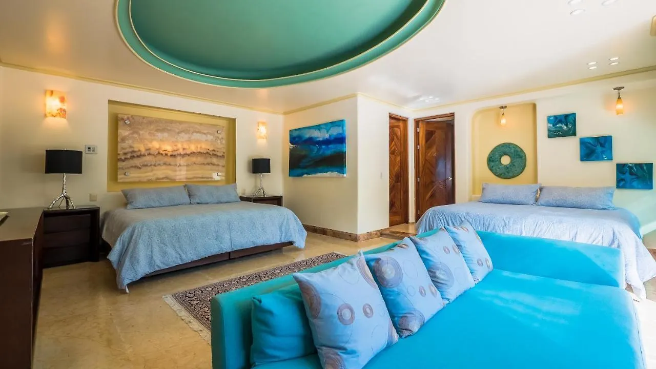 Luna Suite With Two King Size Beds, With Walk Out Terrace Overlooking The Beach Puerto Vallarta Mexico