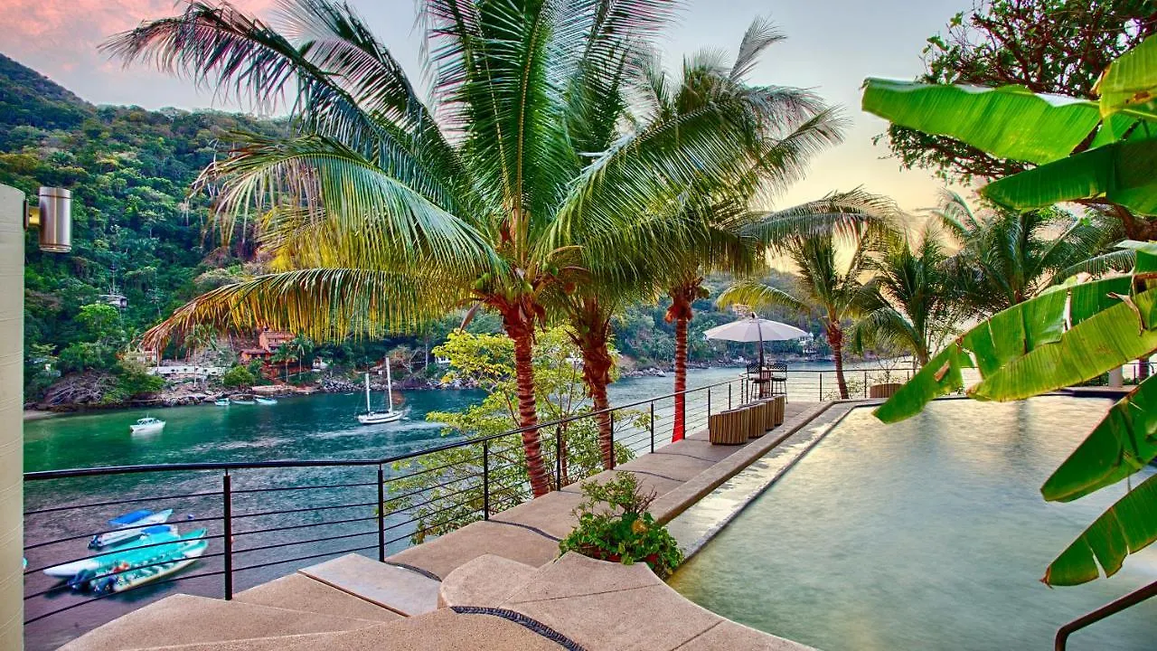 Guest house Luna Suite With Two King Size Beds, With Walk Out Terrace Overlooking The Beach Puerto Vallarta Mexico