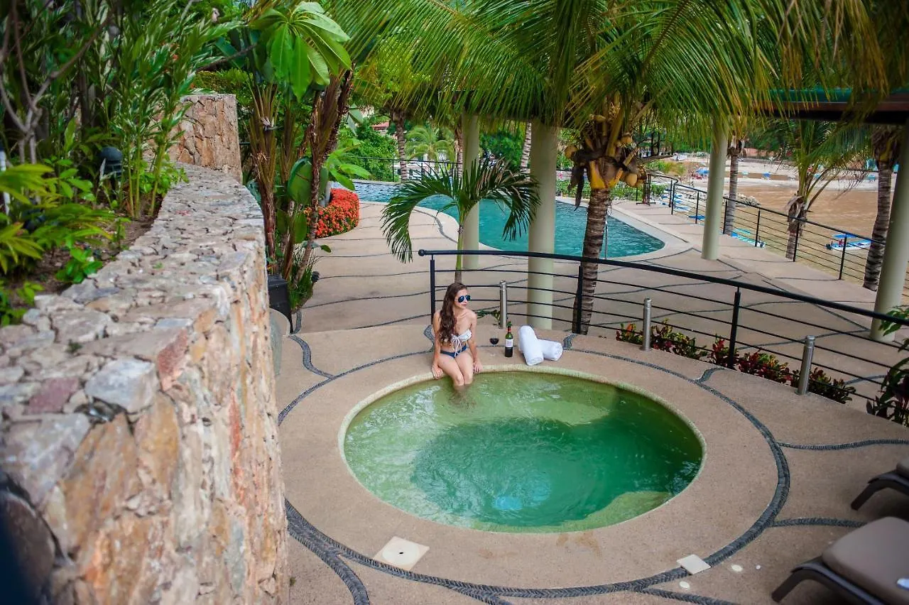 Luna Suite With Two King Size Beds, With Walk Out Terrace Overlooking The Beach Puerto Vallarta Guest house